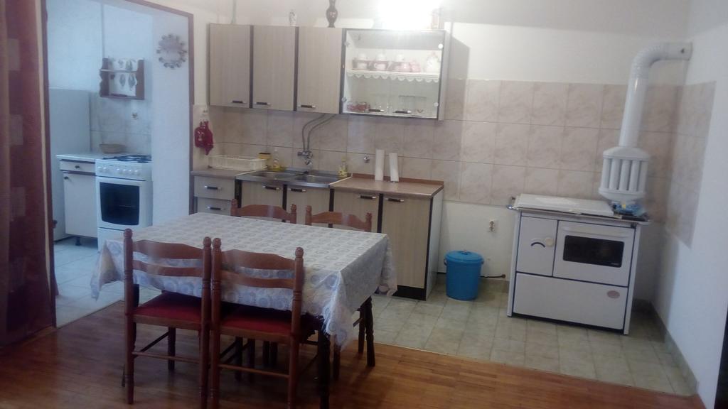 Guesthouse Filepi Senj  Extérieur photo